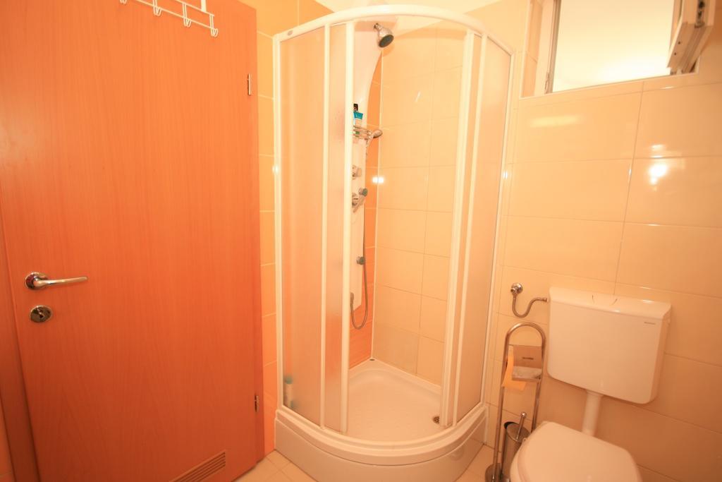 Ruzmarinka 4* Daire Baška Dış mekan fotoğraf