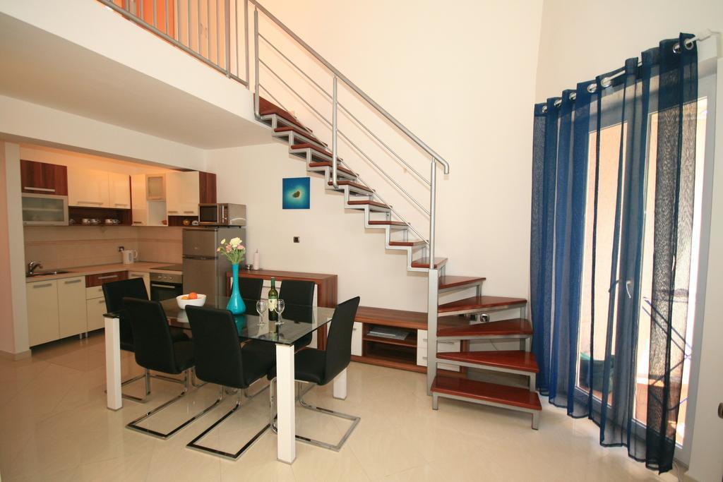 Ruzmarinka 4* Daire Baška Dış mekan fotoğraf