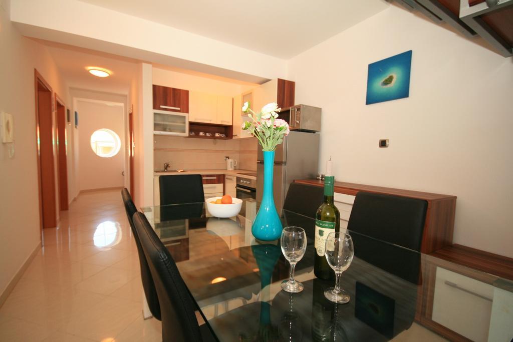 Ruzmarinka 4* Daire Baška Dış mekan fotoğraf