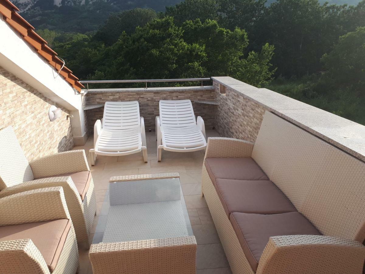 Ruzmarinka 4* Daire Baška Dış mekan fotoğraf