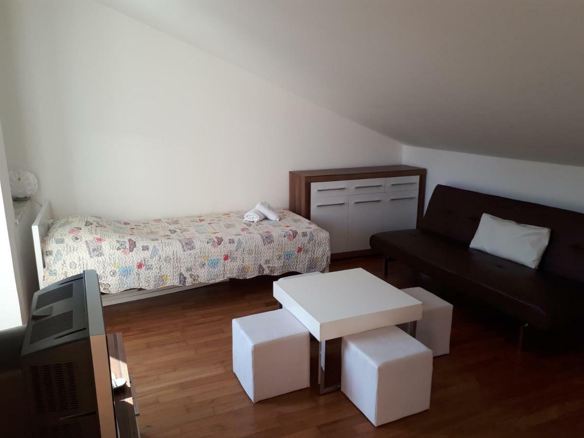 Ruzmarinka 4* Daire Baška Dış mekan fotoğraf