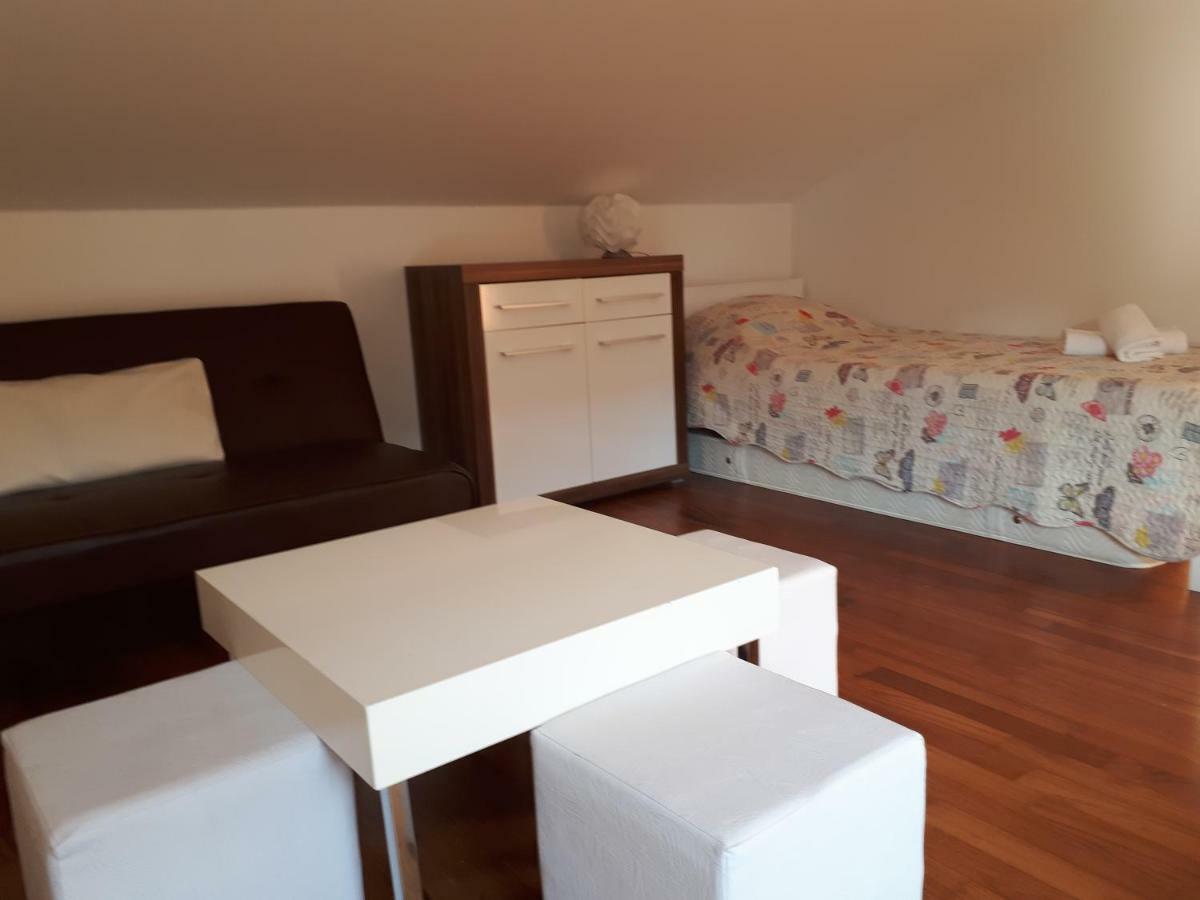 Ruzmarinka 4* Daire Baška Dış mekan fotoğraf